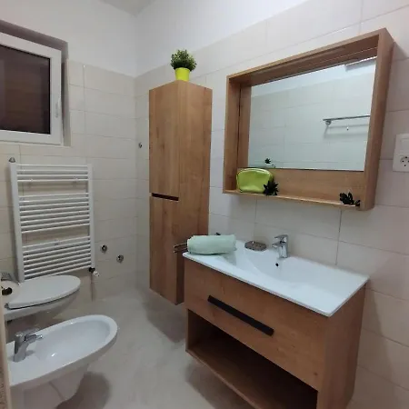 Vladimir M With Terrace And Parking Near Center Apartment Crikvenica